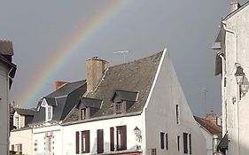 Le Mondes